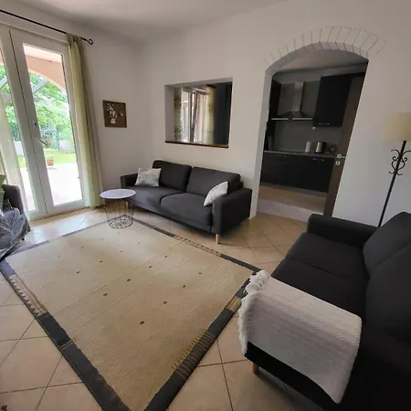 Luciana Apartment